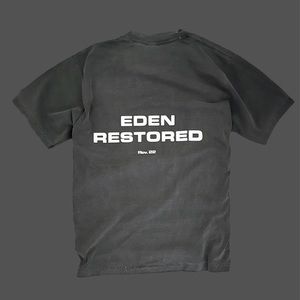 Vintage Black oversized T.